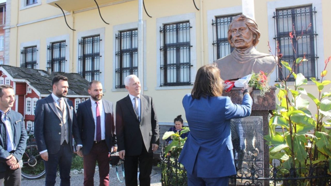 Oğuz Atay doğumunun 85. yıldönümünde doğduğu ilçede anıldı