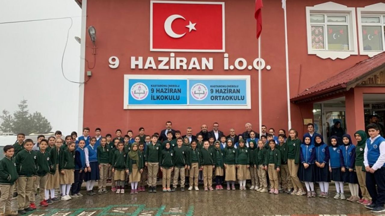 Rotary Kulübü’nden köy okullarına eğitim desteği