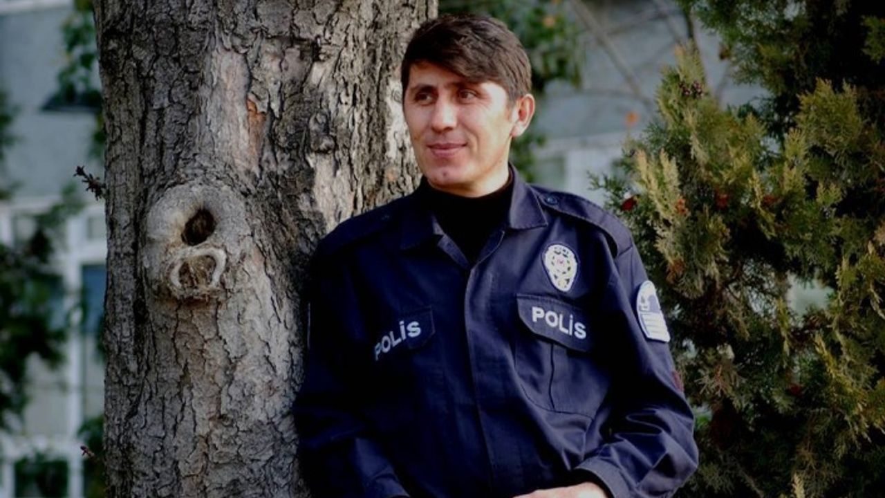 Polisiye Yazarlığından Çok Konuşulan Yayınevine Bir Polisin Hikayesi