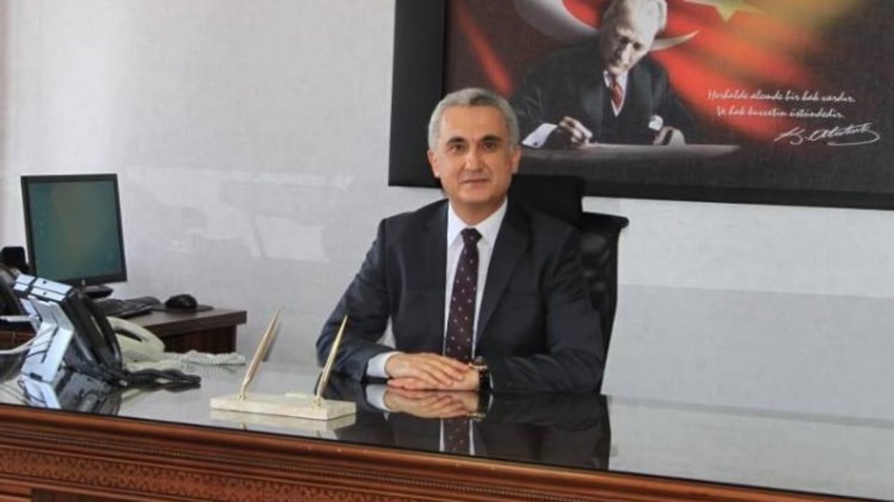 Kastamonu'nun Yeni Valisi Avni Çakır Oldu