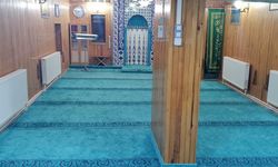 Kızılkara Mahallesinde camii ve mahalle odası yenilendi