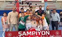 Şampiyon Mustafa Şerbetçi İlkokulu!
