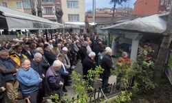 Okul saldırılarında hayatını kaybedenler için gıyabi cenaze namazı kılındı