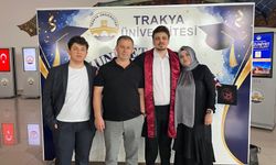 İnebolulu hemşehrimiz Barış Uçarkuş doktor oldu