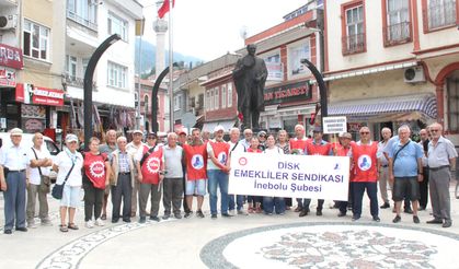 Emekliler isyanda... "ERKEN SEÇİMİ İŞARET EDİYORUZ!"