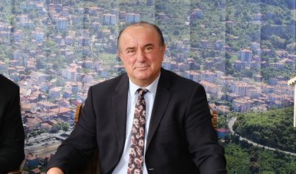 İnebolu Belediye Başkanı Engin Uzuner, trafik kazası geçirdi