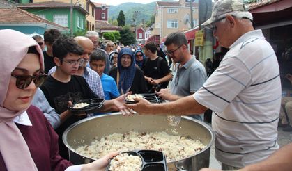 Binlerce kişi Evrenye Köyü şenliklerinde buluştu