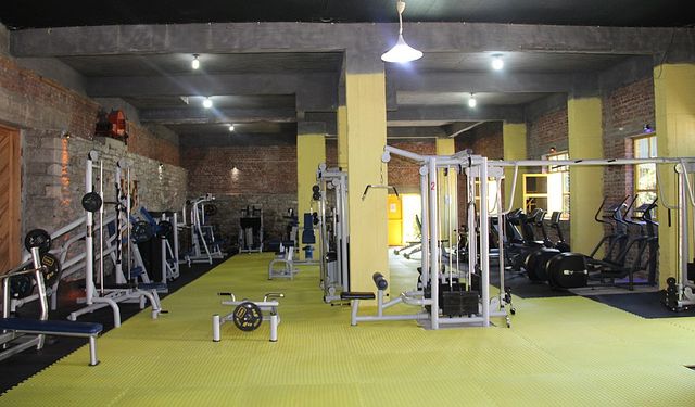 ZEKA FİTNESS SPOR SALONUNUN AÇILIŞI YAPILDI