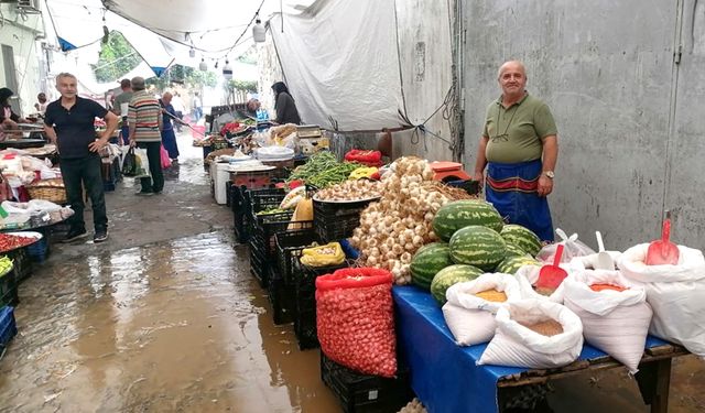 İSTANBUL TARİHİ İNEBOLU PAZARI BİTİYOR MU?