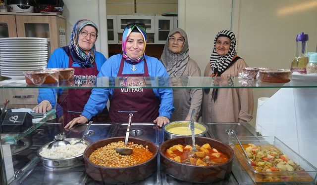 Kendi lokantasını açtı, ilçedeki kadınların da gelir kapısı oldu