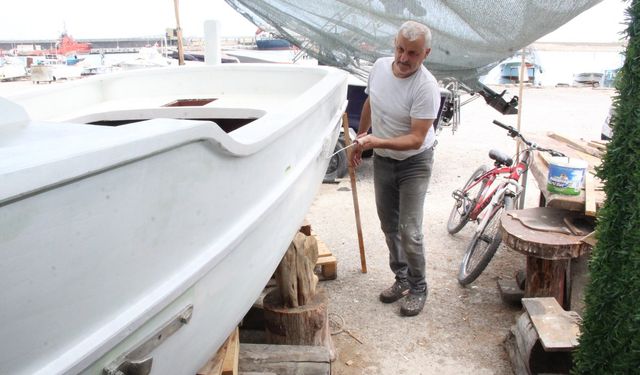 Balıkçılar av sezonu öncesi son hazırlıklarını yapıyor