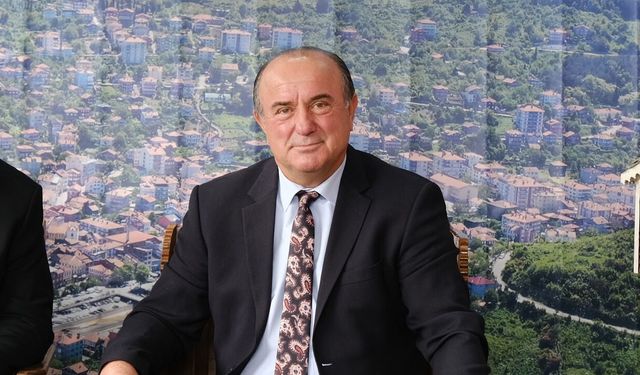 İnebolu Belediye Başkanı Engin Uzuner, trafik kazası geçirdi