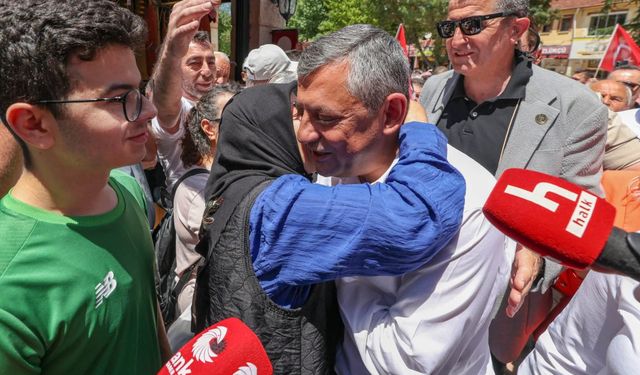 Kastamonu Özgür Özel’i bağrına bastı