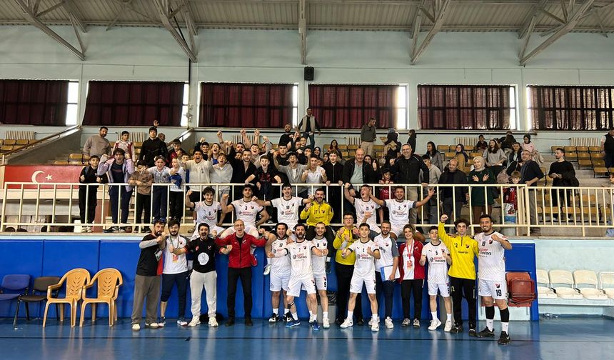 İneboluspor lige galibiyetle başladı!