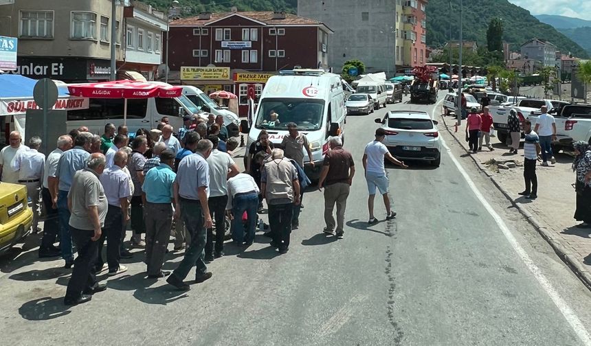 Motosikletin çarptığı kadın yaralandı