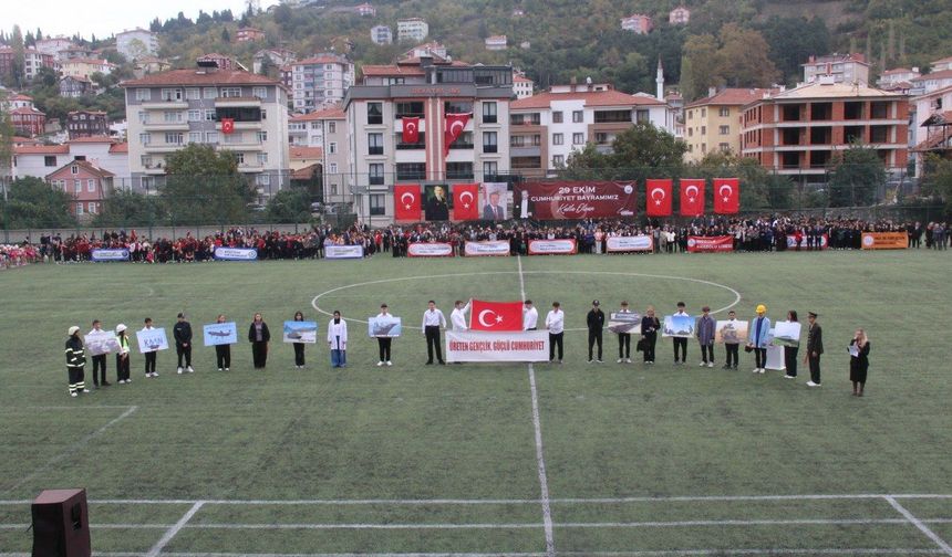 Cumhuriyetimizin 103’üncü yılı coşku ve gururla kutlandı