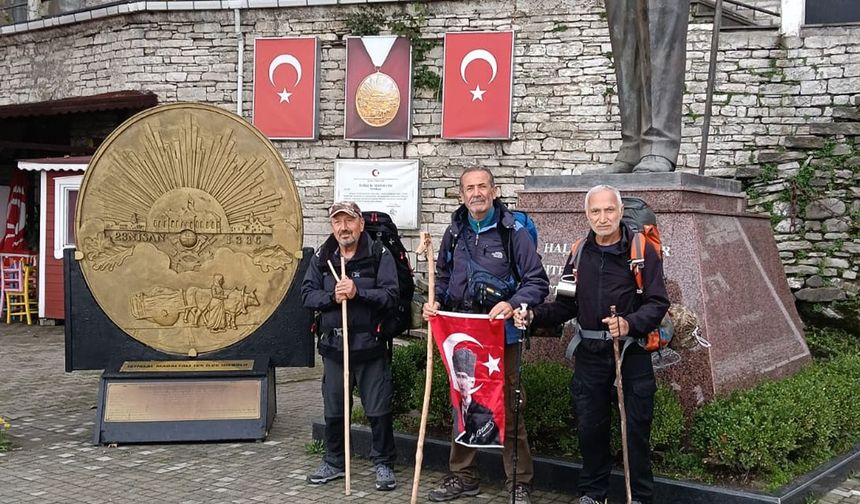 Cumhuriyet için kutlu yürüyüş