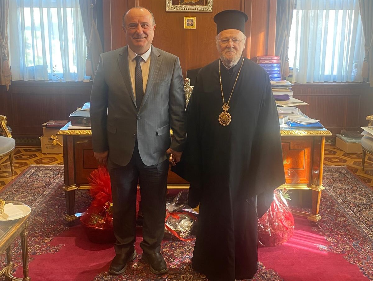 612627099 18250839718290144 3575738073771454630 N