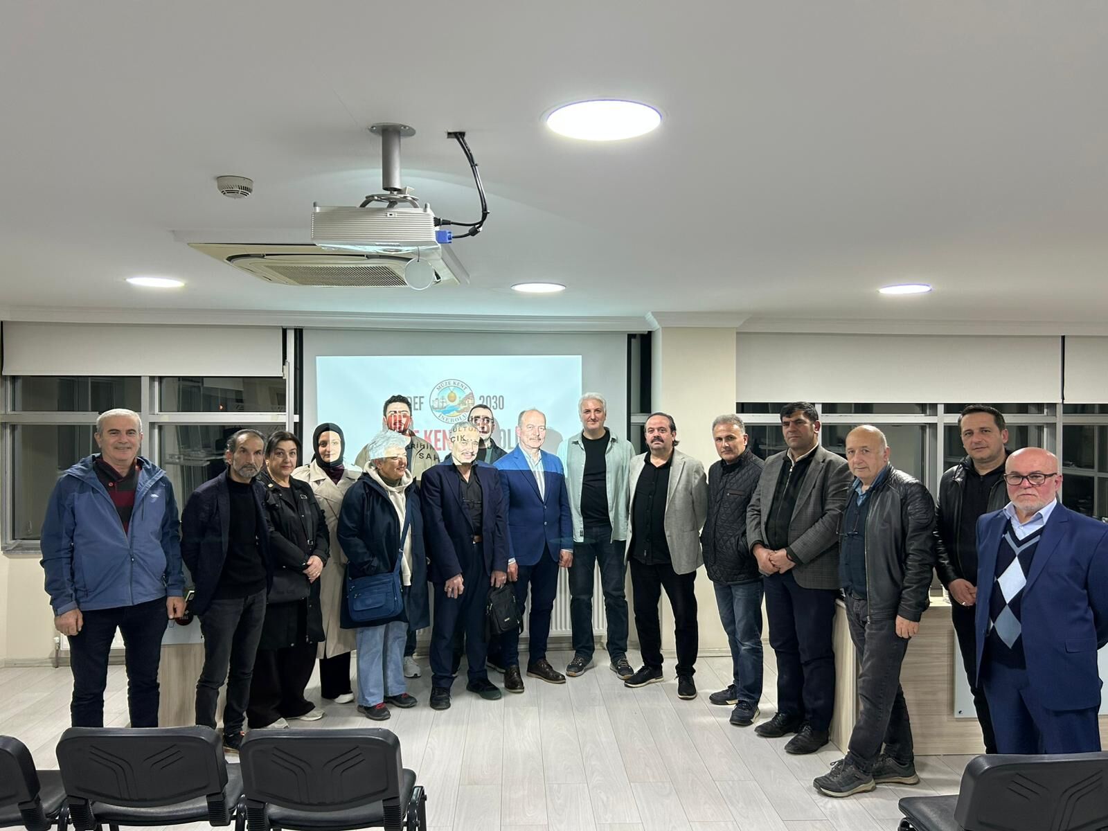 2D2B8595 2D85 42Fc Bc18 8271D6879A12