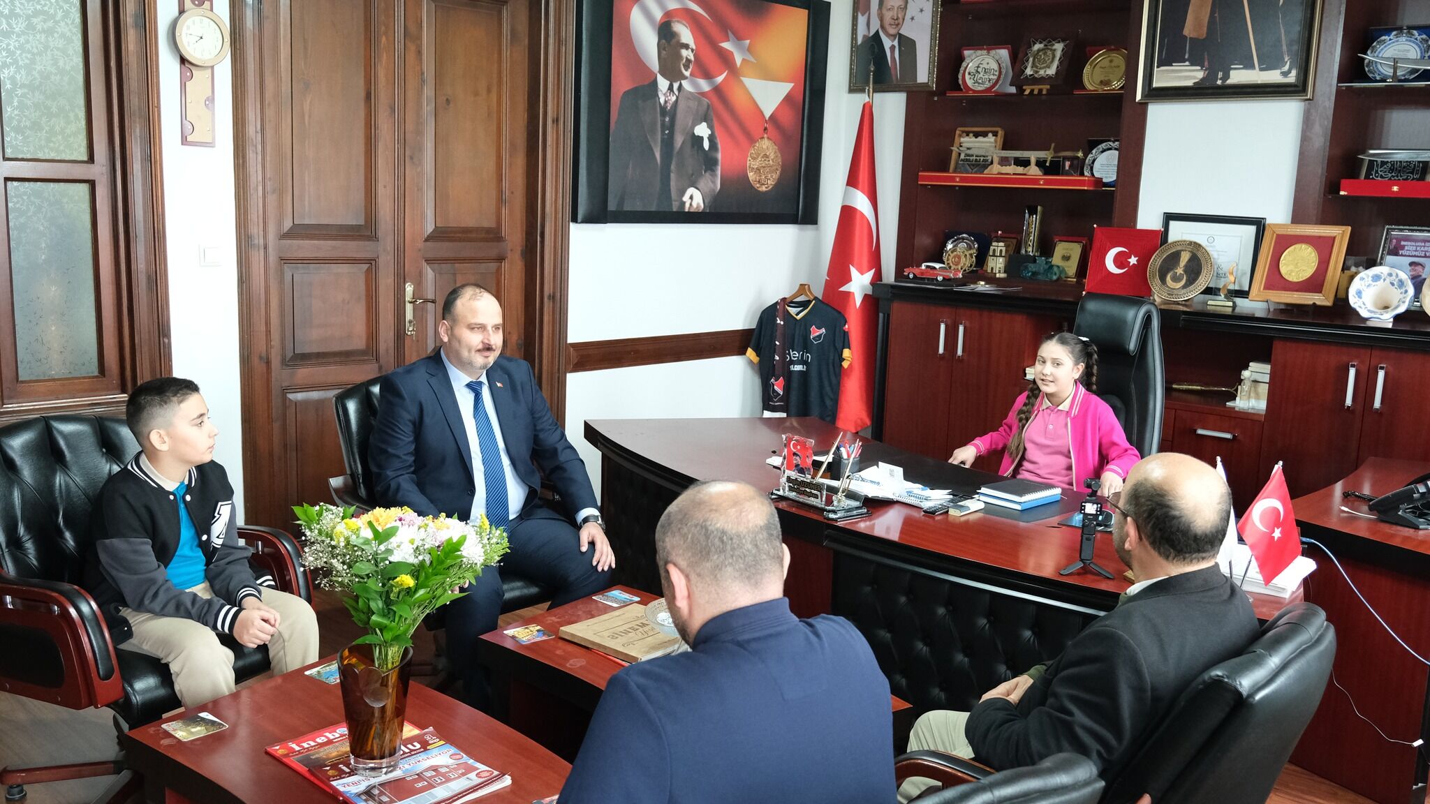 677797027 1374124748078239 4005353182290099082 N