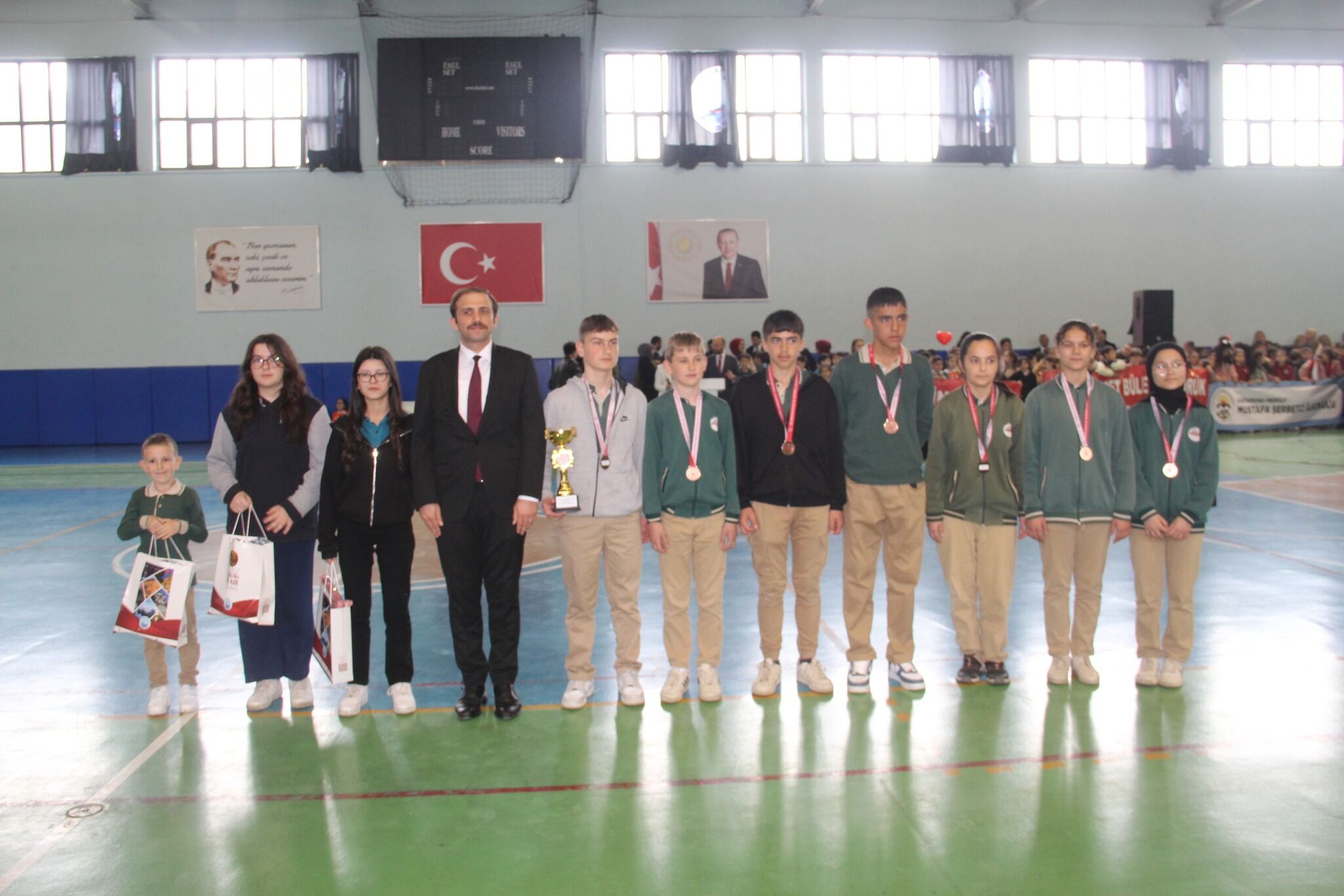 678528246 1813137703451751 8630740676386208901 N